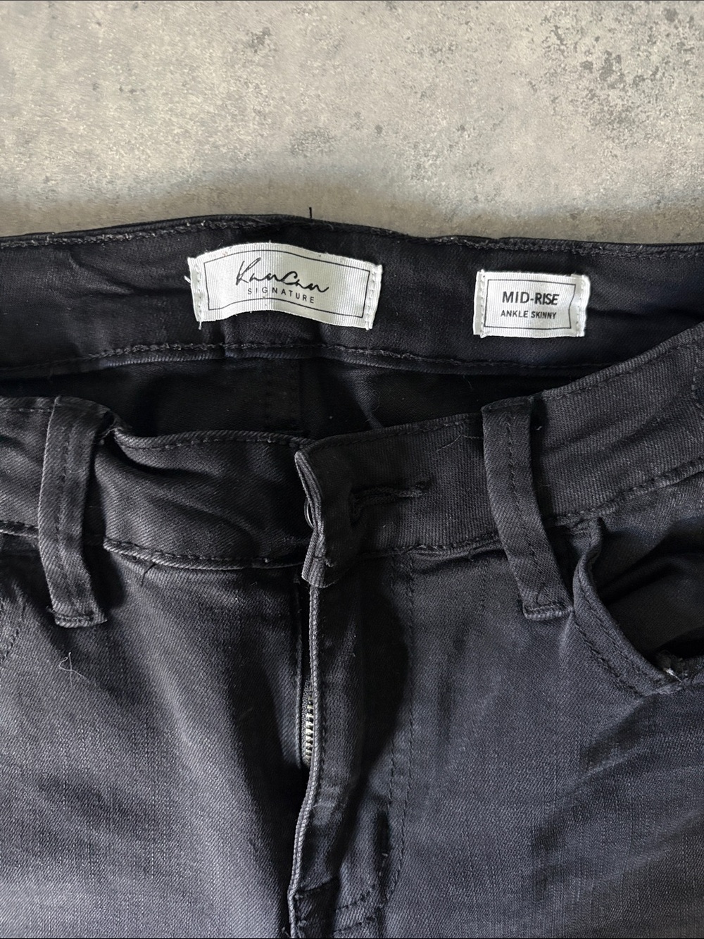 KanCan Mid-Rise Ankle Skinny Jeans - Black